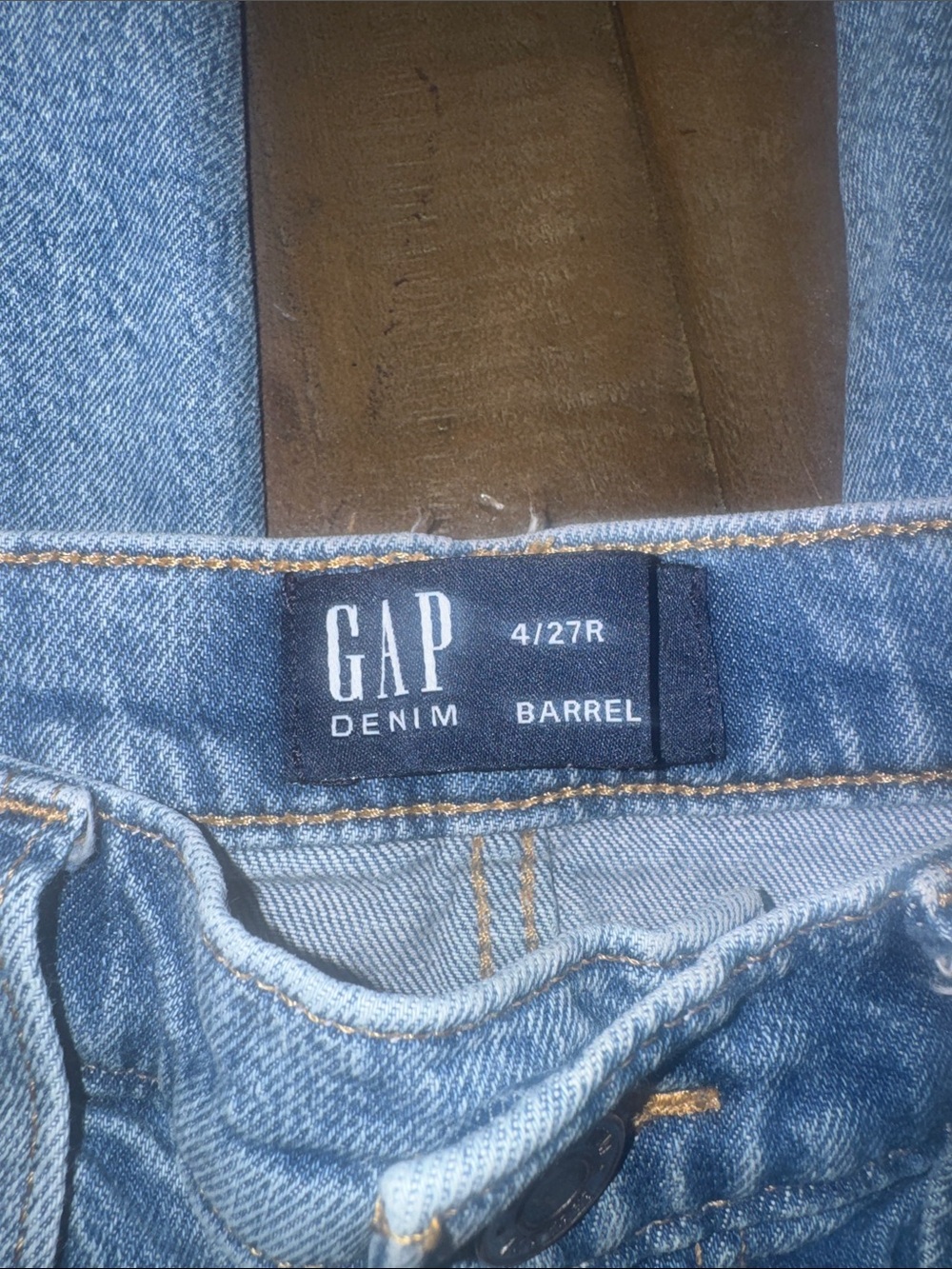 GAP Light Blue Women's Barrel Jeans - Picture 2 of 5